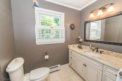 14 Fieldstone Pl, Wayne, NJ 07470 photo 11
