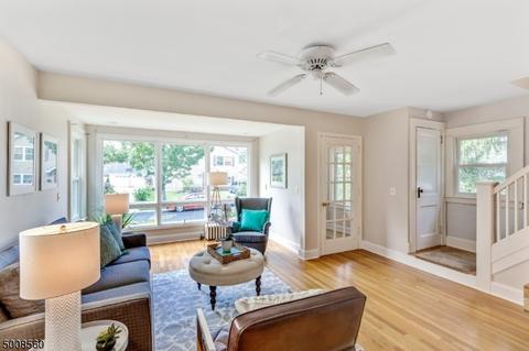 54 Gray St, Montclair, NJ 07042 photo 4