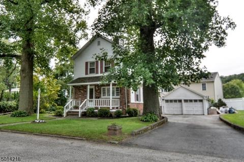 10 Franklin Pl, Wanaque Boro, NJ 07420 photo 1