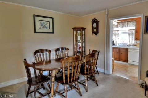 10 Franklin Pl, Wanaque Boro, NJ 07420 photo 8