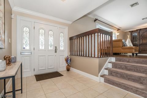 27 Huff Rd, Wayne, NJ 07470 photo 1