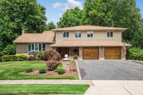 27 Huff Rd, Wayne, NJ 07470 photo 2