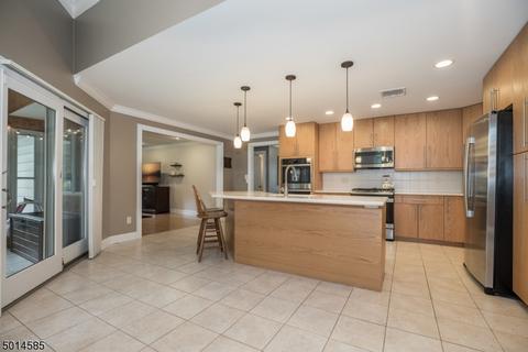 27 Huff Rd, Wayne, NJ 07470 photo 5