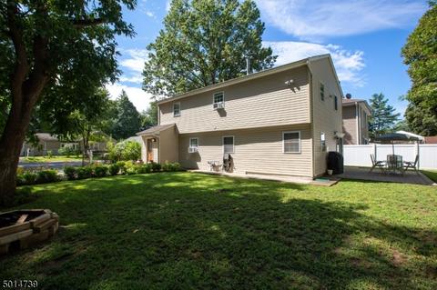 65 Courter Ave, Wayne, NJ 07470 photo 2