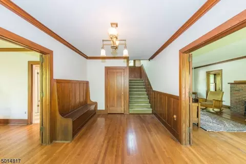32 Tulip St, Summit, NJ 07901 photo 2