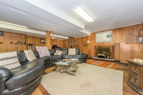 43 Alpine Dr, Wayne, NJ 07470 photo 16