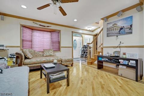 28 Hudson Pl, Bloomfield, NJ 07003 photo 5