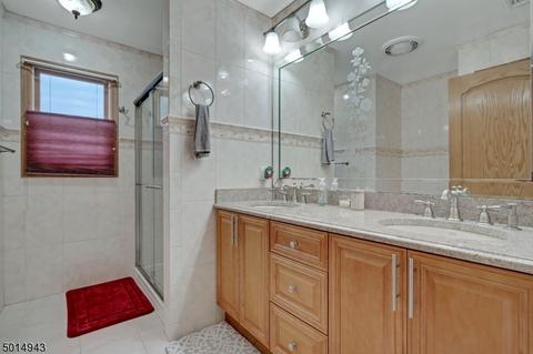 28 Hudson Pl, Bloomfield, NJ 07003 photo 18