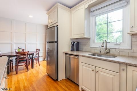 37 Clark St, Summit, NJ 07901 photo 5