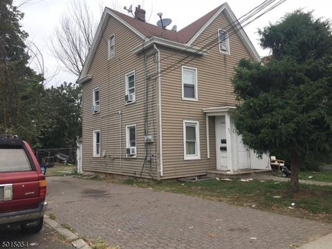 321 E 2nd St, Plainfield, NJ 07060 photo 3