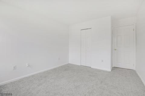 59 Yancy Dr, Newark, NJ 07103 photo 16