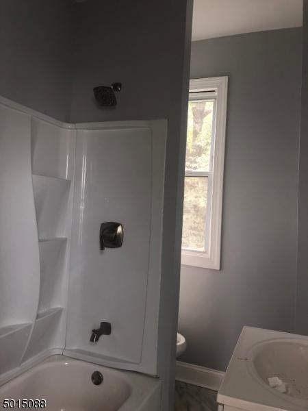 172 16th Ave, Newark, NJ 07103 photo 9