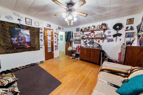 18 Franklin Ave, Wallington, NJ 07057 photo 10