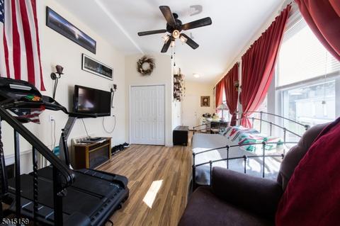 18 Franklin Ave, Wallington, NJ 07057 photo 13