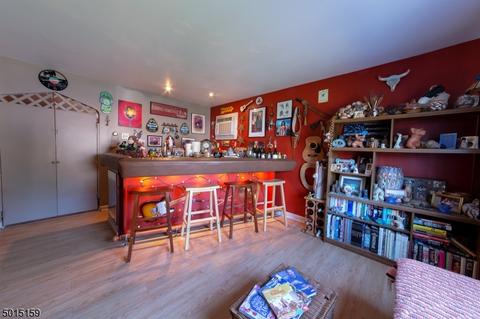 18 Franklin Ave, Wallington, NJ 07057 photo 3