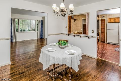642 Cedarbrook Rd, Bridgewater, NJ 08807 photo 5