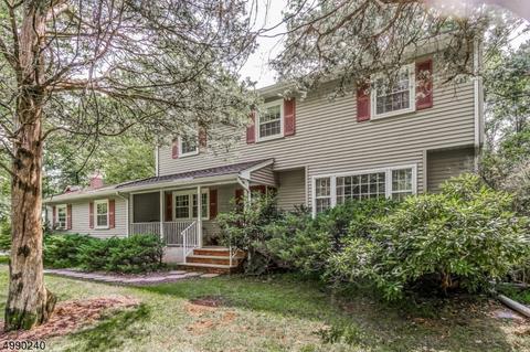 642 Cedarbrook Rd, Bridgewater, NJ 08807 photo 1