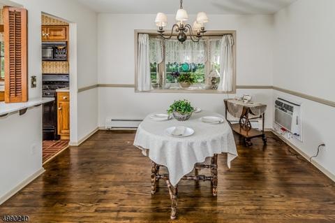 642 Cedarbrook Rd, Bridgewater, NJ 08807 photo 6