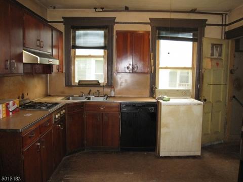 280 W Main St, Bound Brook, NJ 08805 photo 7