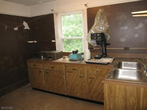 280 W Main St, Bound Brook, NJ 08805 photo 11