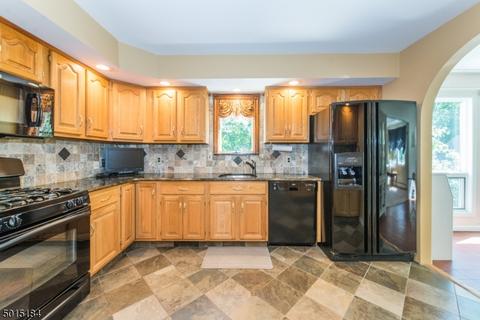52 Elm Ave, Ramsey, NJ 07446 photo 10