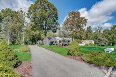 11 Heritage Dr, Warren, NJ 07059 photo 3