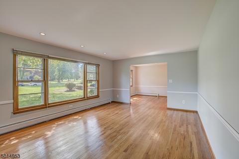 11 Heritage Dr, Warren, NJ 07059 photo 5