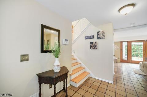 3 Sutton Pl, Cranford, NJ 07016 photo 3