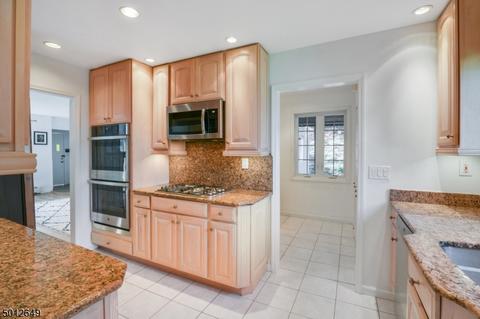 15 Wilson Ave, Wayne, NJ 07470 photo 6