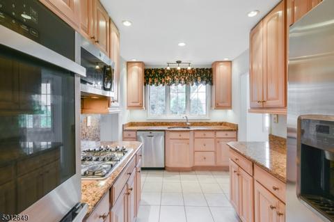 15 Wilson Ave, Wayne, NJ 07470 photo 7