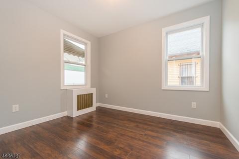 517 E 31st St, Paterson, NJ 07504 photo 16
