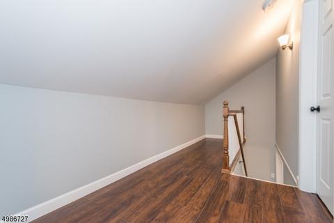 517 E 31st St, Paterson, NJ 07504 photo 14