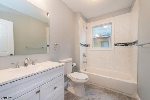 517 E 31st St, Paterson, NJ 07504 photo 13