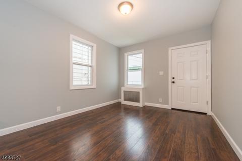 517 E 31st St, Paterson, NJ 07504 photo 18