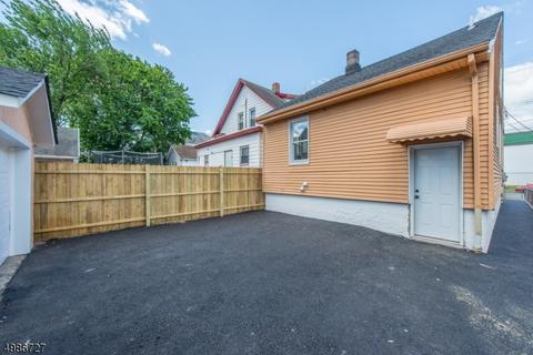 517 E 31st St, Paterson, NJ 07504 photo 21