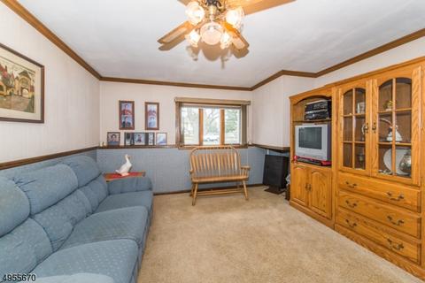 29 Cadmus Pl, Wayne, NJ 07470 photo 11