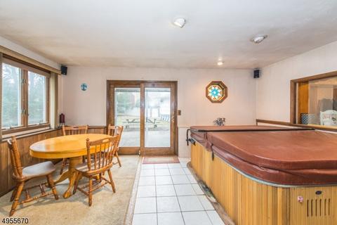29 Cadmus Pl, Wayne, NJ 07470 photo 8