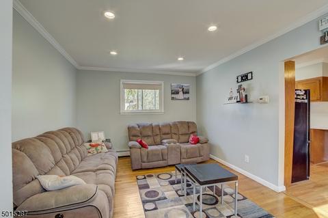 442 Dewitt Ave, Belleville, NJ 07109 photo 4