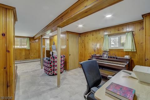 442 Dewitt Ave, Belleville, NJ 07109 photo 17