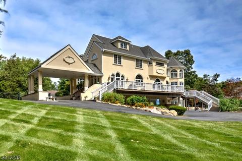 9 Prides Xing, Sparta, NJ 07871 photo 1