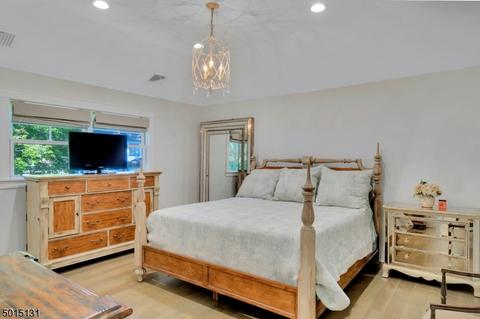 205 Hempstead Rd, Ridgewood, NJ 07450 photo 17