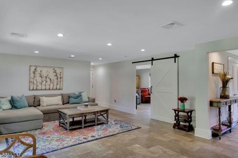 205 Hempstead Rd, Ridgewood, NJ 07450 photo 12