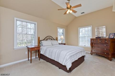 19 Raleigh Ct, Berkeley Heights, NJ 07922 photo 17