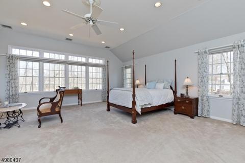 19 Raleigh Ct, Berkeley Heights, NJ 07922 photo 13