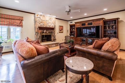 232 Kings Ct, Mountainside, NJ 07092 photo 10