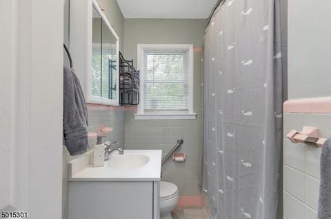 42 Christopher St, Dover, NJ 07801 photo 13