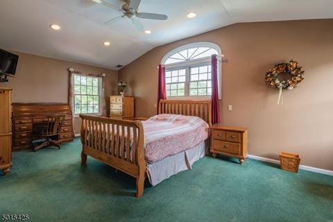 249 Hoppers Ln, Paramus, NJ 07652 photo 12