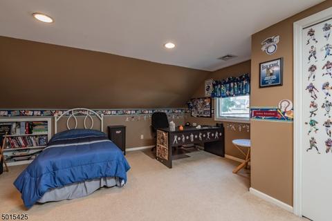 249 Hoppers Ln, Paramus, NJ 07652 photo 14