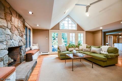 37 Pine Grove Ave, Summit, NJ 07901 photo 8