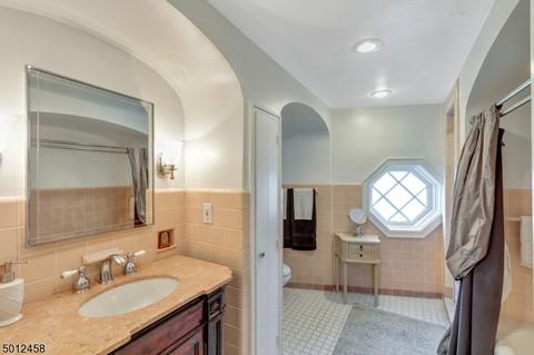 42 Whittingham Ter, Millburn, NJ 07041 photo 17